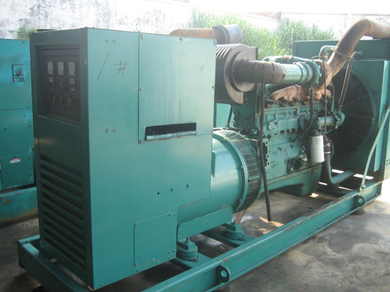 牡丹江租赁发电机- 发电机碳刷磨损的原因是什么