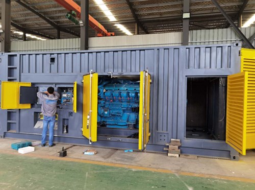 牡丹江柴油发电机输出电压不稳定是什么原因导致的？