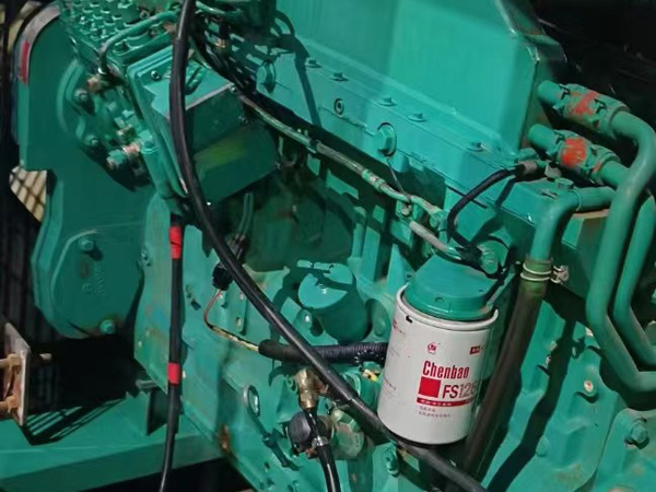 牡丹江如何确定新的发电机组控制系统是否与原系统兼容？