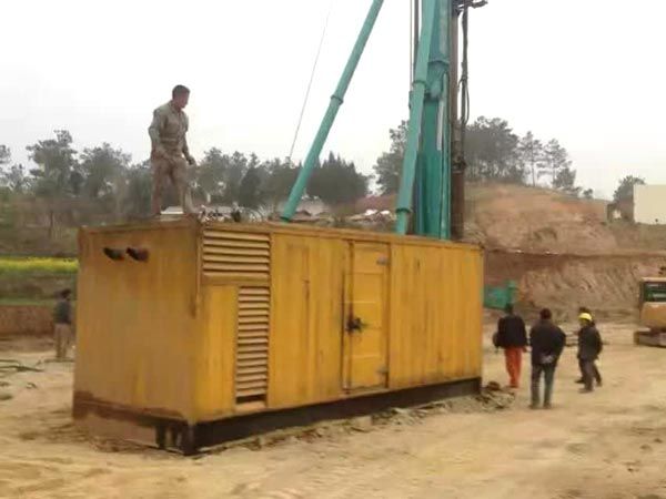 牡丹江如何判断水冷式机油散热器密封件是否需要更换？